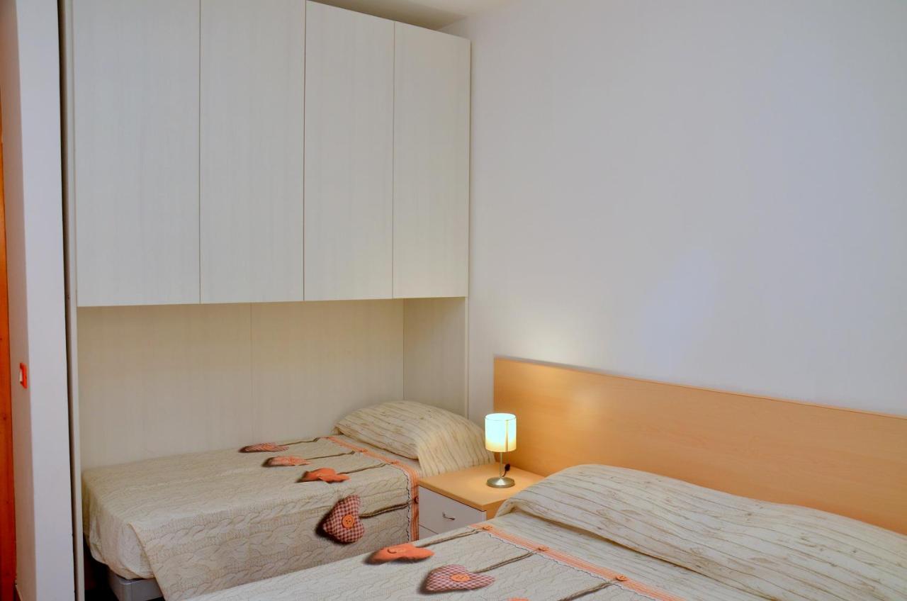 Condominio Corinzia Bibione Exterior foto